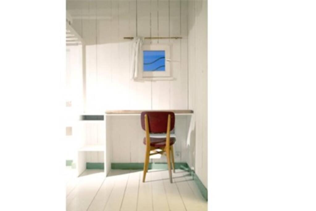 Logement Design A Loix-En-Re - 2 Etoiles - Centre Village Kültér fotó