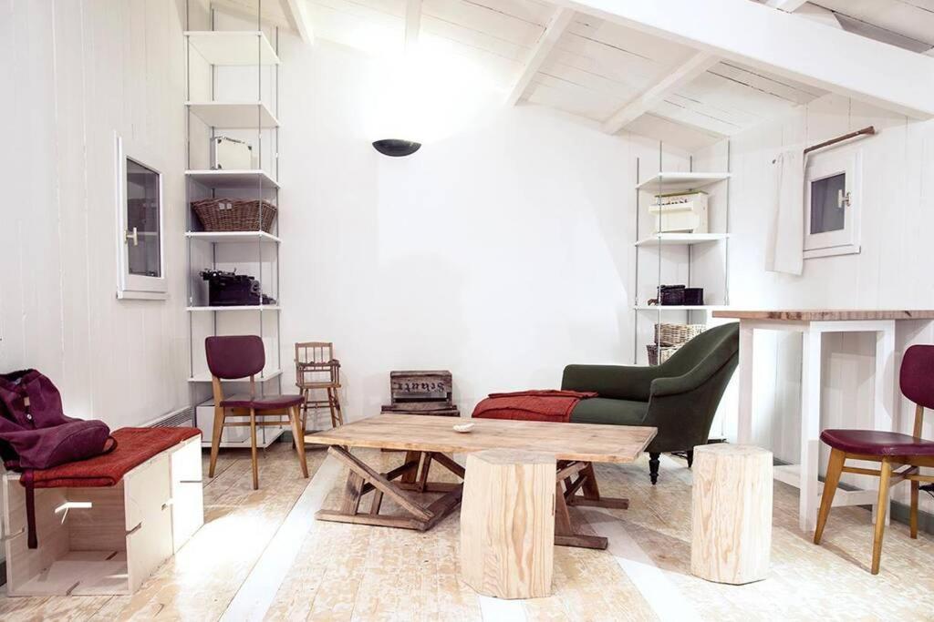 Logement Design A Loix-En-Re - 2 Etoiles - Centre Village Kültér fotó